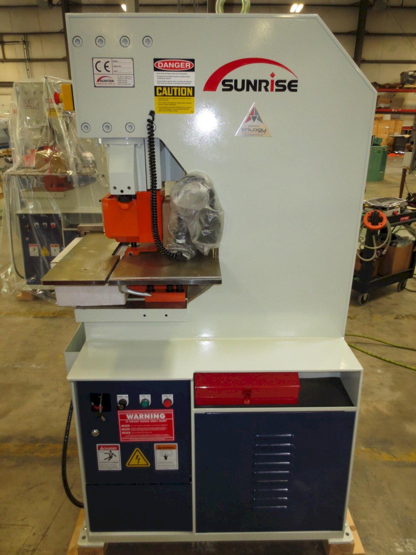 (1) NEW SUNRISE HYDRAULIC PUNCHING MACHINE, MODEL #: PM-38T