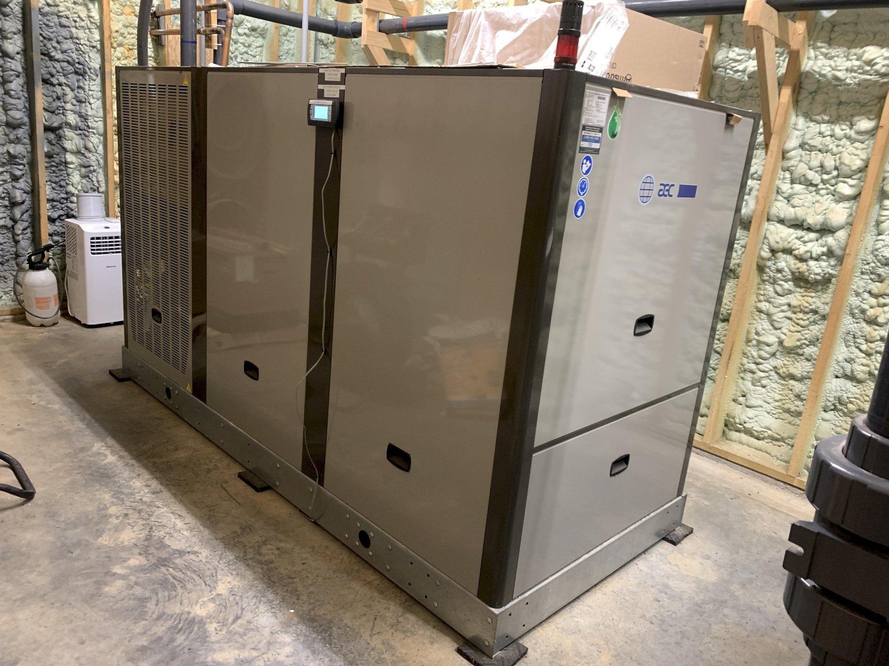 AEC 50 Ton Chiller System, GPRC175 with Remote Condenser and C150 Chiller Tank Set