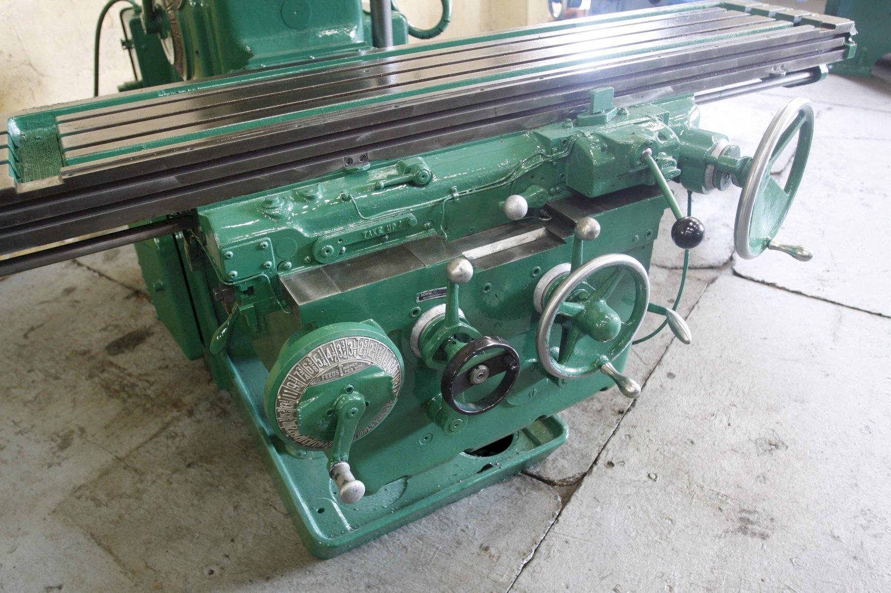 KEARNEY & TRECKER MODEL #310-TF VERTICAL MILL: STOCK #73590