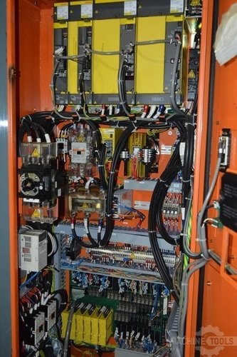 KITAMURA MYCENTER 1XIF Vertical Machining Centers