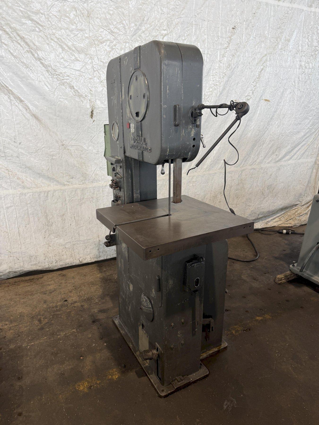 DOALL METALMASTER VERTICAL BANDSAW. STOCK # 0434426