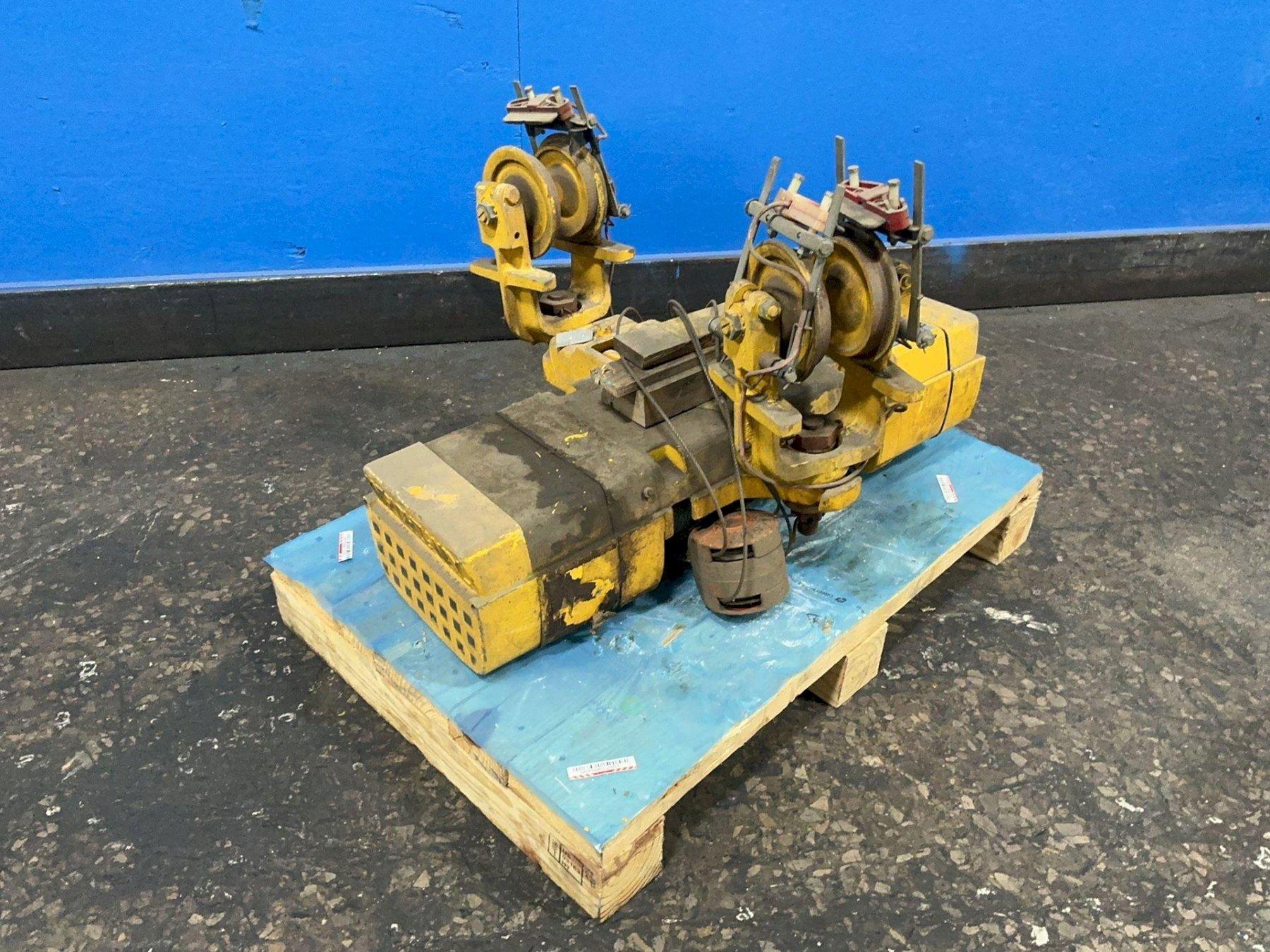 ACCO WRIGHT 1000 LBS HOIST