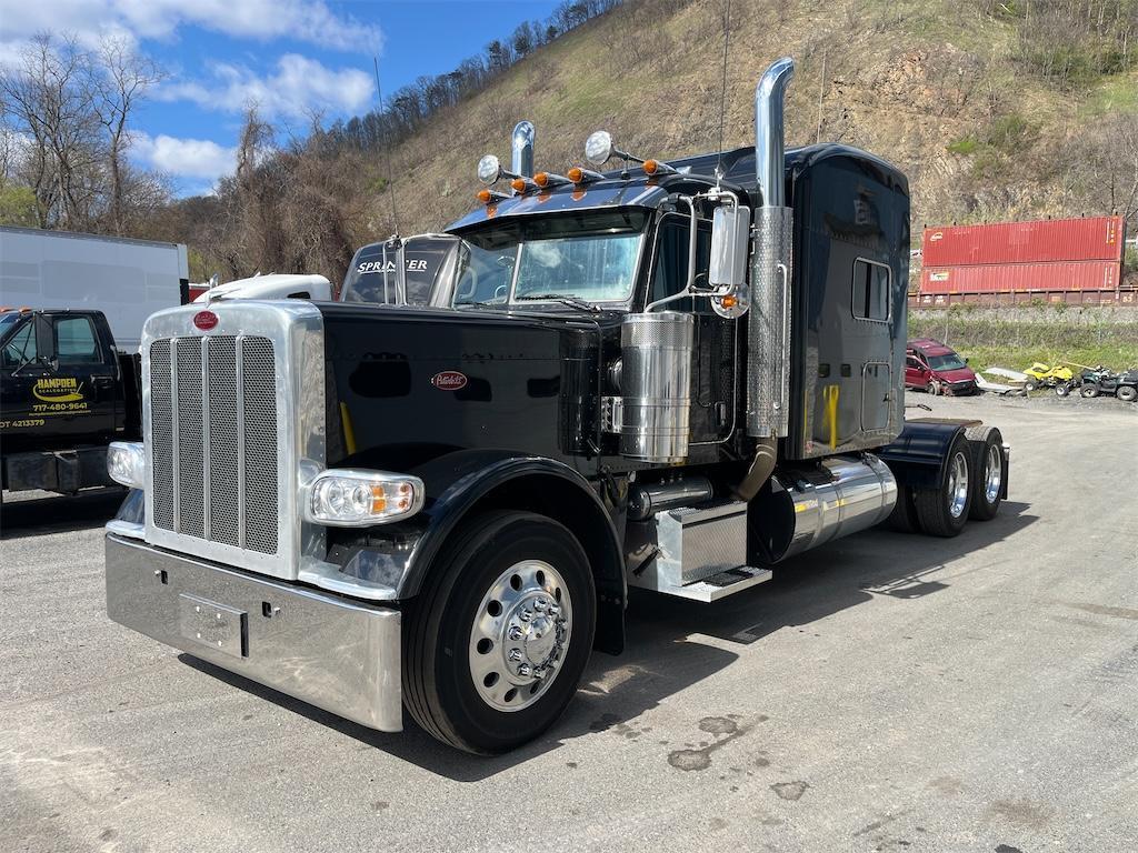 2023 Peterbilt 389 1XPXD49X5PD858396