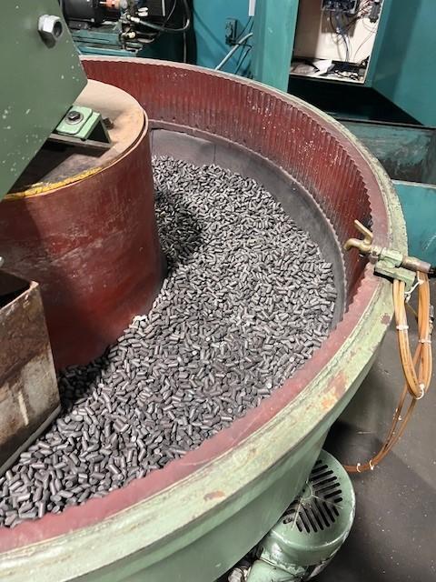Ultramatic Vibratory Finishing Mill Model: VB100  New: 1995