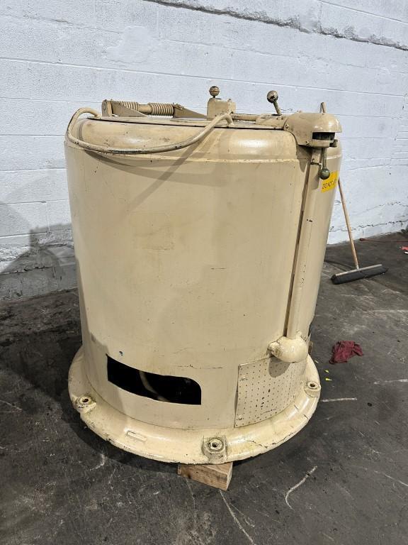 Barrett 1100 Automatic Post Type Centrifugal Sludge and Chip Spinning Oil Extractor