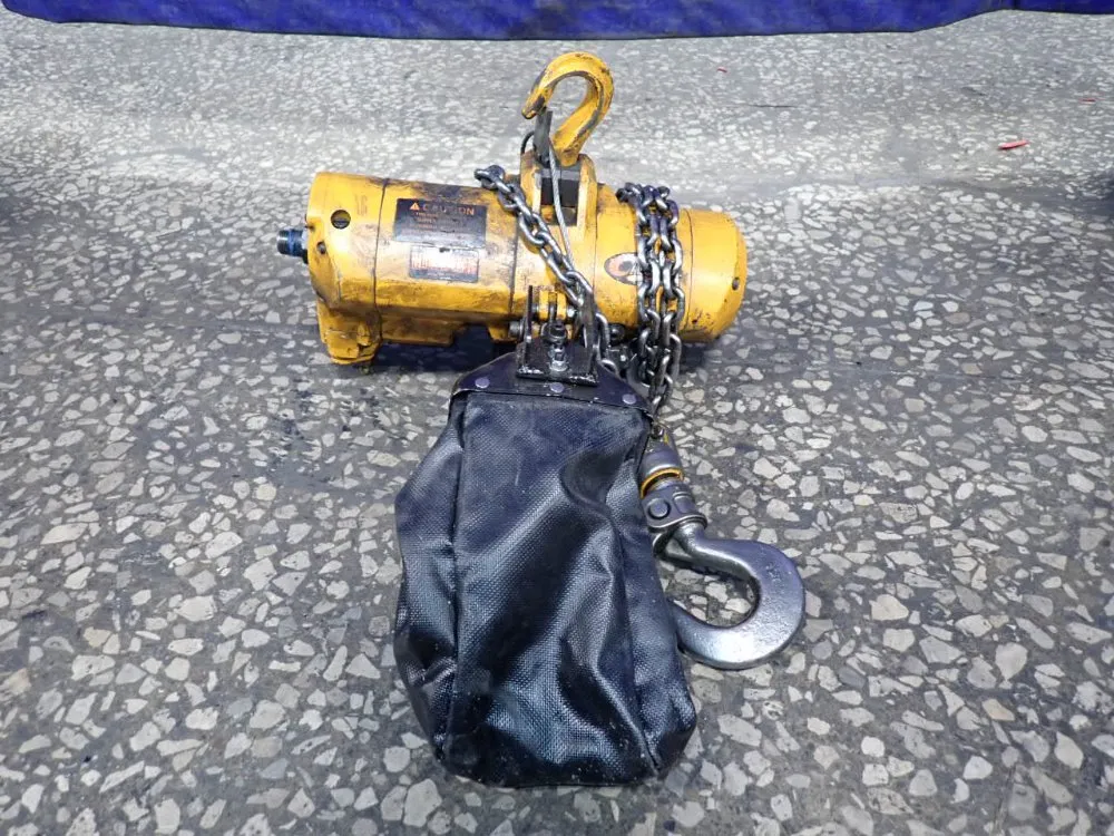 HARRINGTON 1/2 TON HOIST