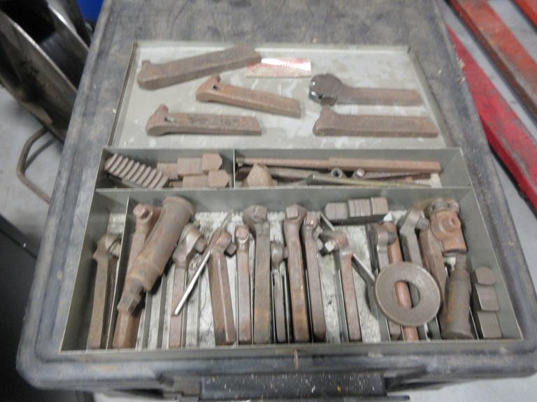 Manual Lathe Armstrong Tool Holders in Metal Case- Auction Item