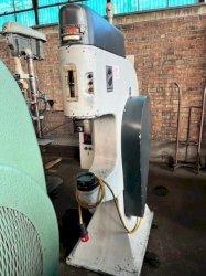 ECKOLD KRAFTFORMER MODEL KF460 PLANISHING HAMMER