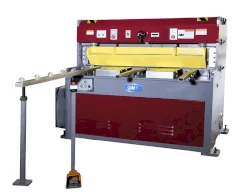 NEW 4' X 1/4"  GMC MODEL HS-0425E HYDRAULIC SHEAR