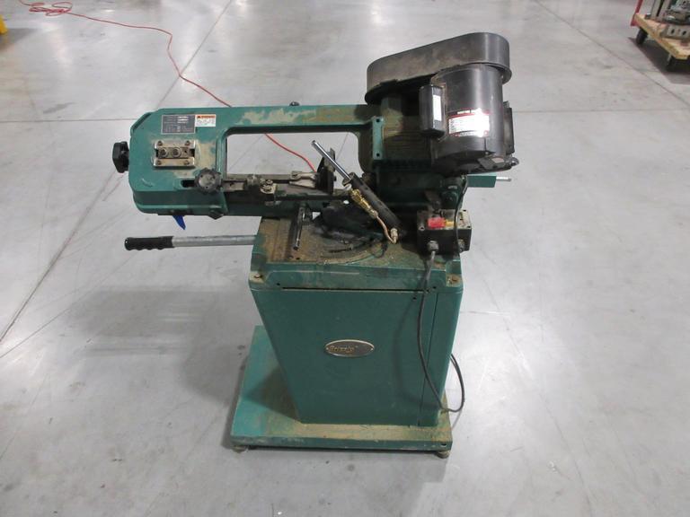 Grizzly G9742 - 5" x 6" 1/2 HP Metal-Cutting Bandsaw, Mitering 0 - 60 Deg- Auction Item