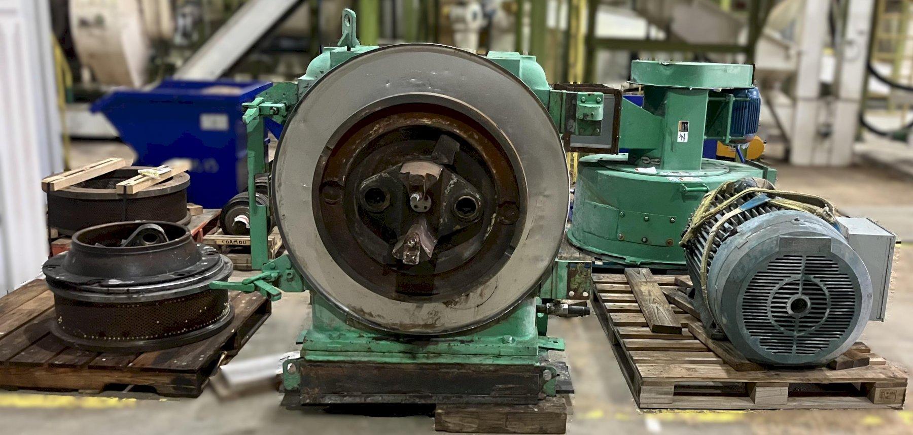 CPM Pellet Mill w/ Large Force Feeder