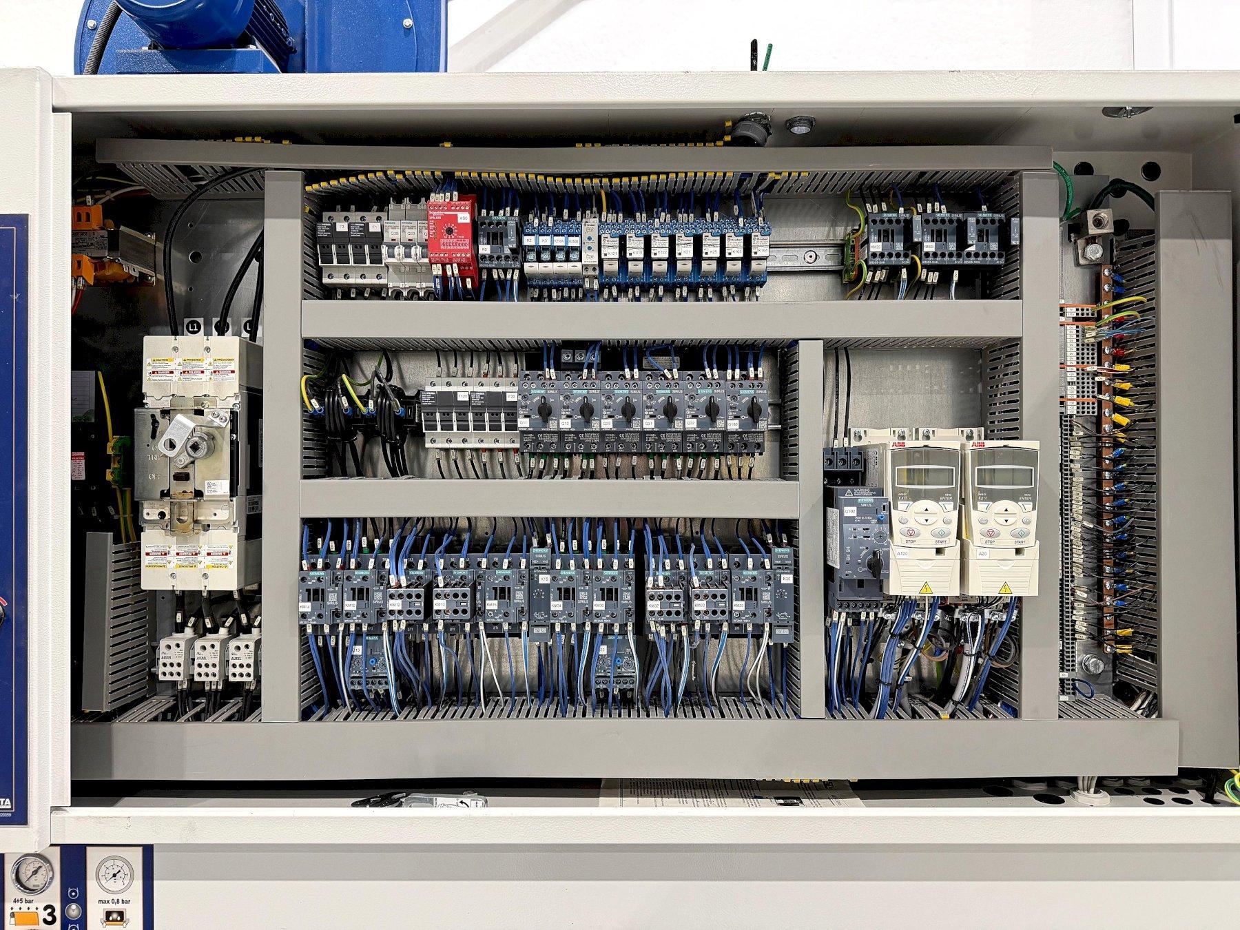 Costa MD4 CVC 1150 Deburring & Fine Grinding Machine