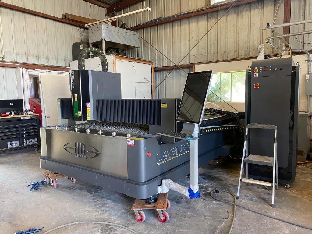 1500 W 5’ x 10’ Laguna Smartshop FC 60120 Fiber Laser Cutting Machine, 2022