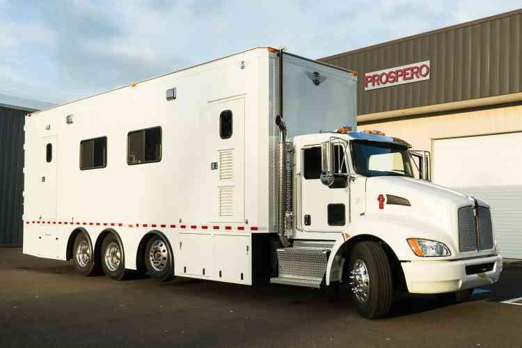 Kenworth Bottling Truck – 2016 – 12-Head GAI Filler & Labeler – Mobile Wine Bottling Line