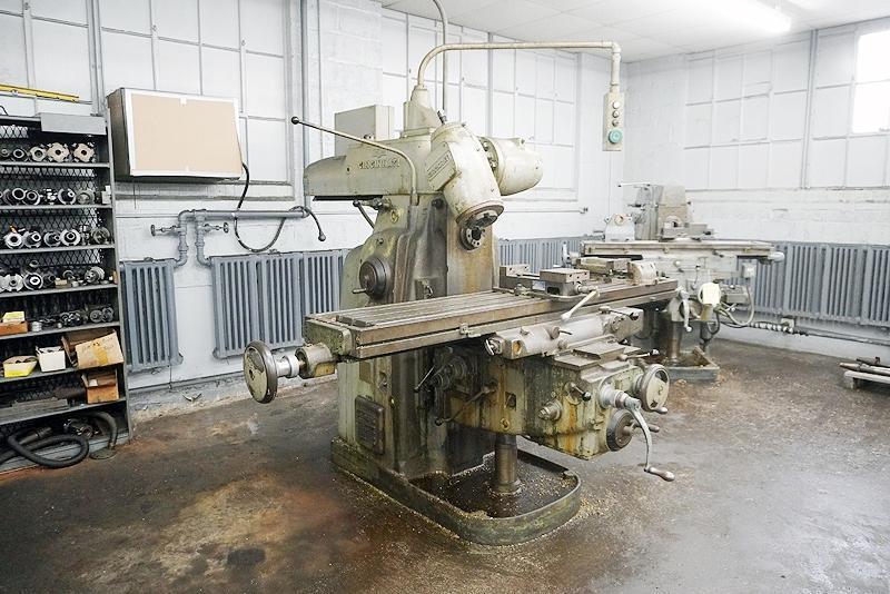 CINCINNATI MODEL #3MI UNIVERSAL MILLING MACHINE: YOBRO #25929