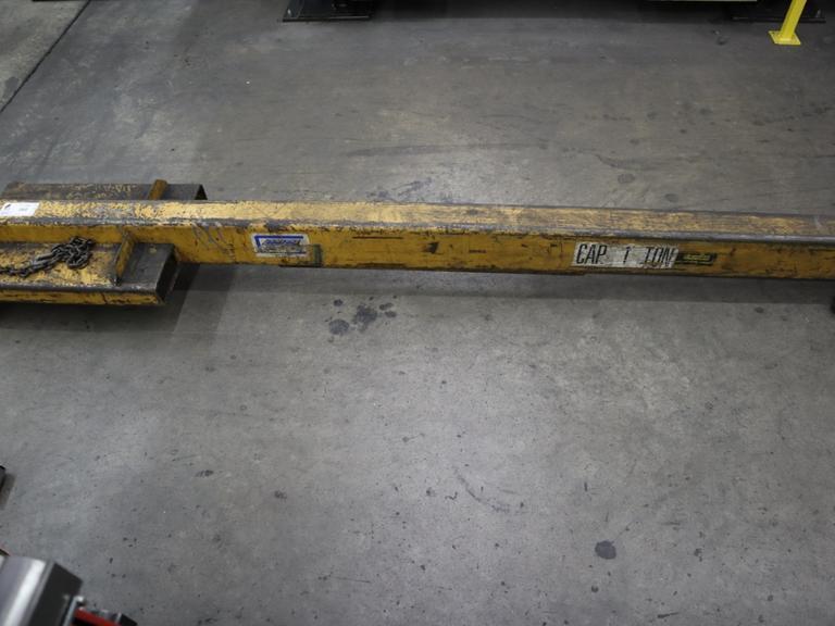 Contrx 1 Ton Forkift Boom- Auction Item