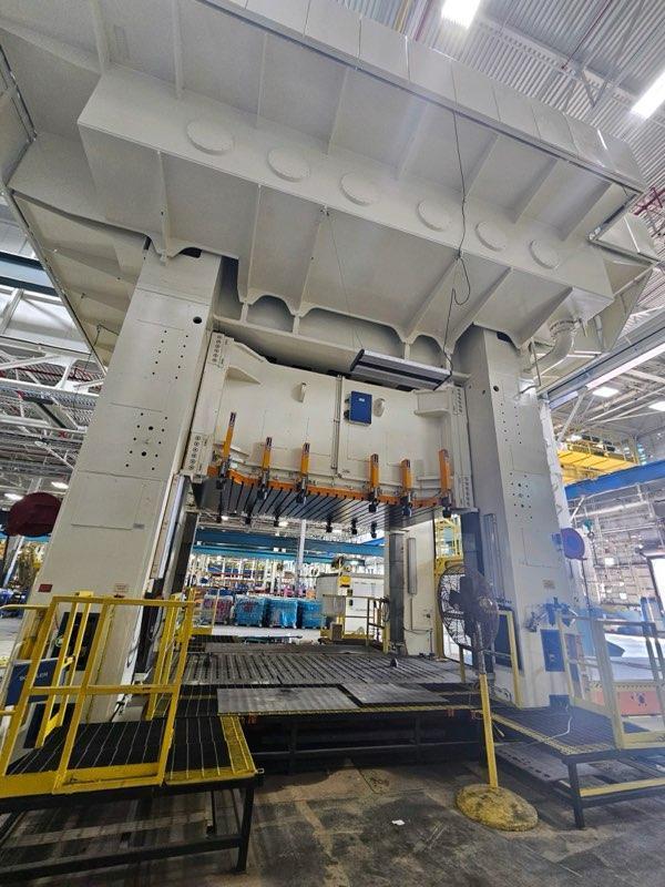 2500 Ton Schuler Hydraulic Press