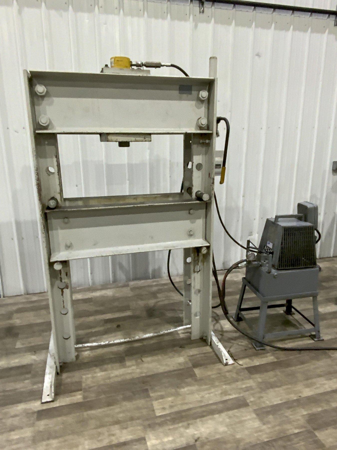 50 TON ENERPAC HYDRAULIC H FRAME PRESS: STOCK #80886