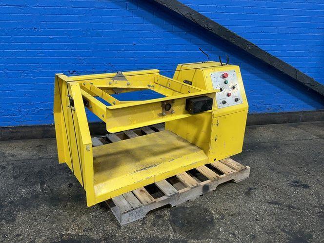 Mannetron 24" X 24"  Roto-cast Machine - Nmrv 040