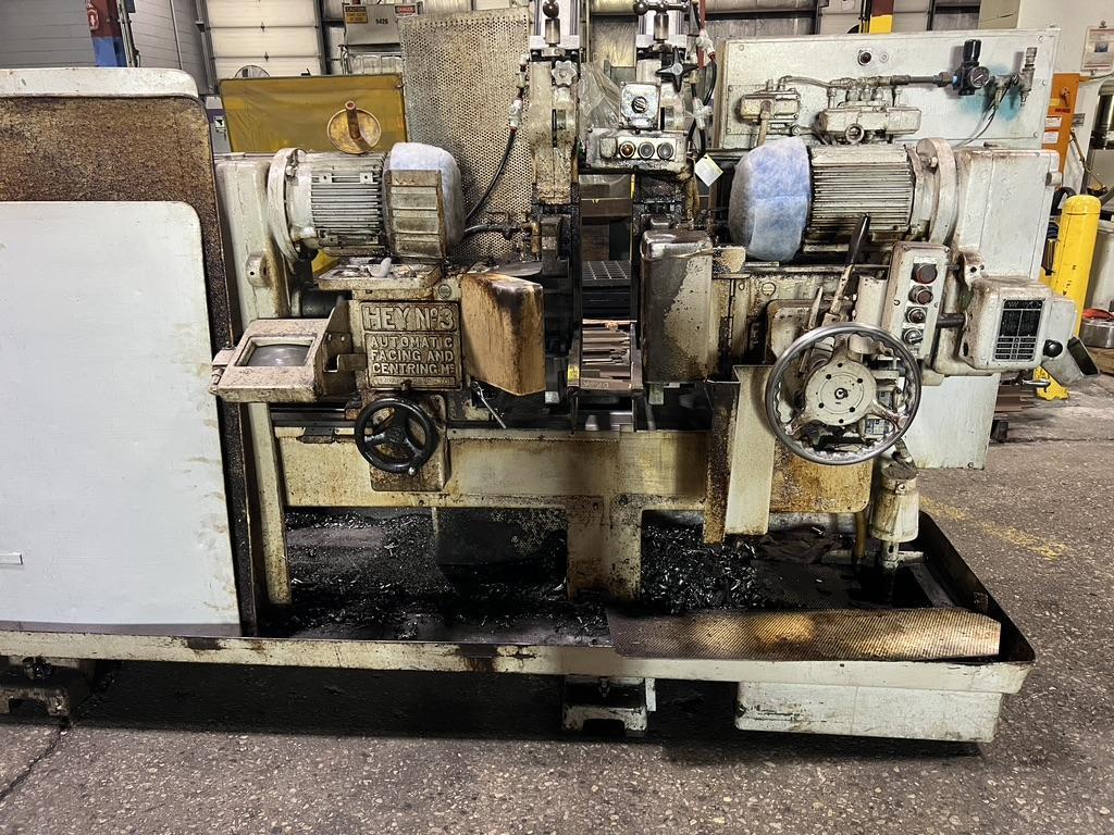 HEY #3 FACING AND CENTERING MACHINE, 76" CENTERS, 10 HP HEADS, NEWER ELECTRICS, 1969