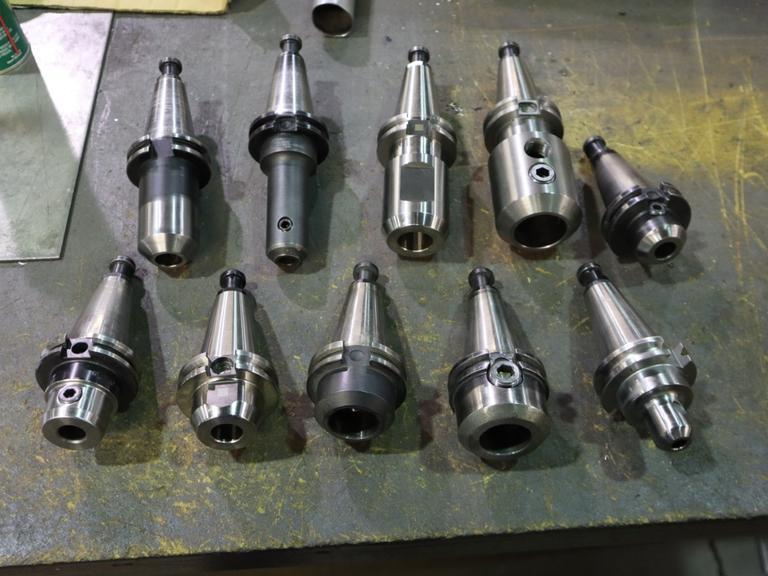CT 40 Taper Tool Holders: (10) End Mill Holders- Auction Item