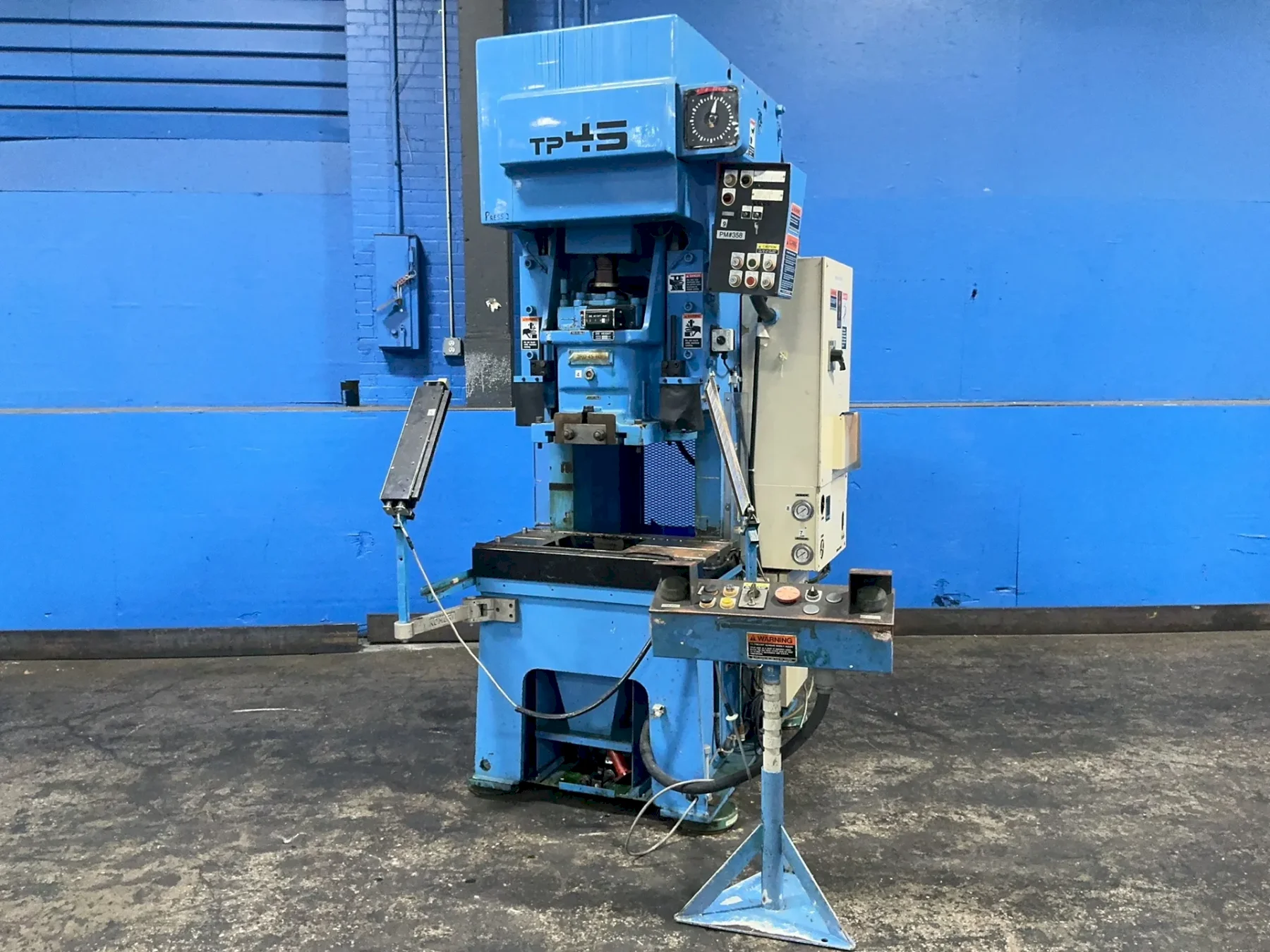 AMADA 45 METRIC TON GAP FRAME PRESS  -  TP-45