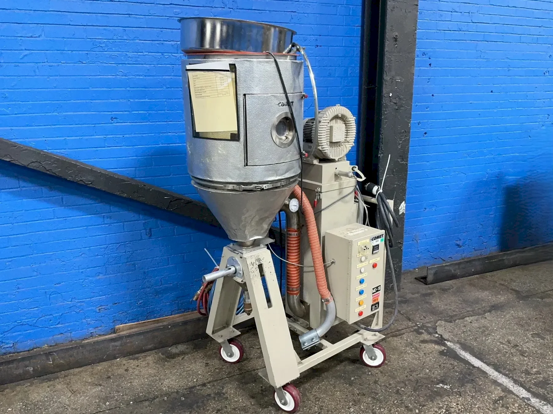 COMET MATERIAL DRYER SILO  -  SD65
