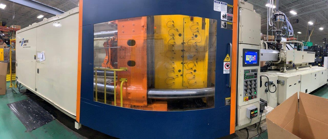 UBE Used UZ1000 Injection Molding Machine, 1000 US ton, 148 oz.