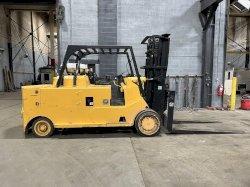 Royal T400C Gas/LGP 40,000 Lbs Forklift Fork Truck Hard Tire with Hoist Taylor Cat Tow Motor