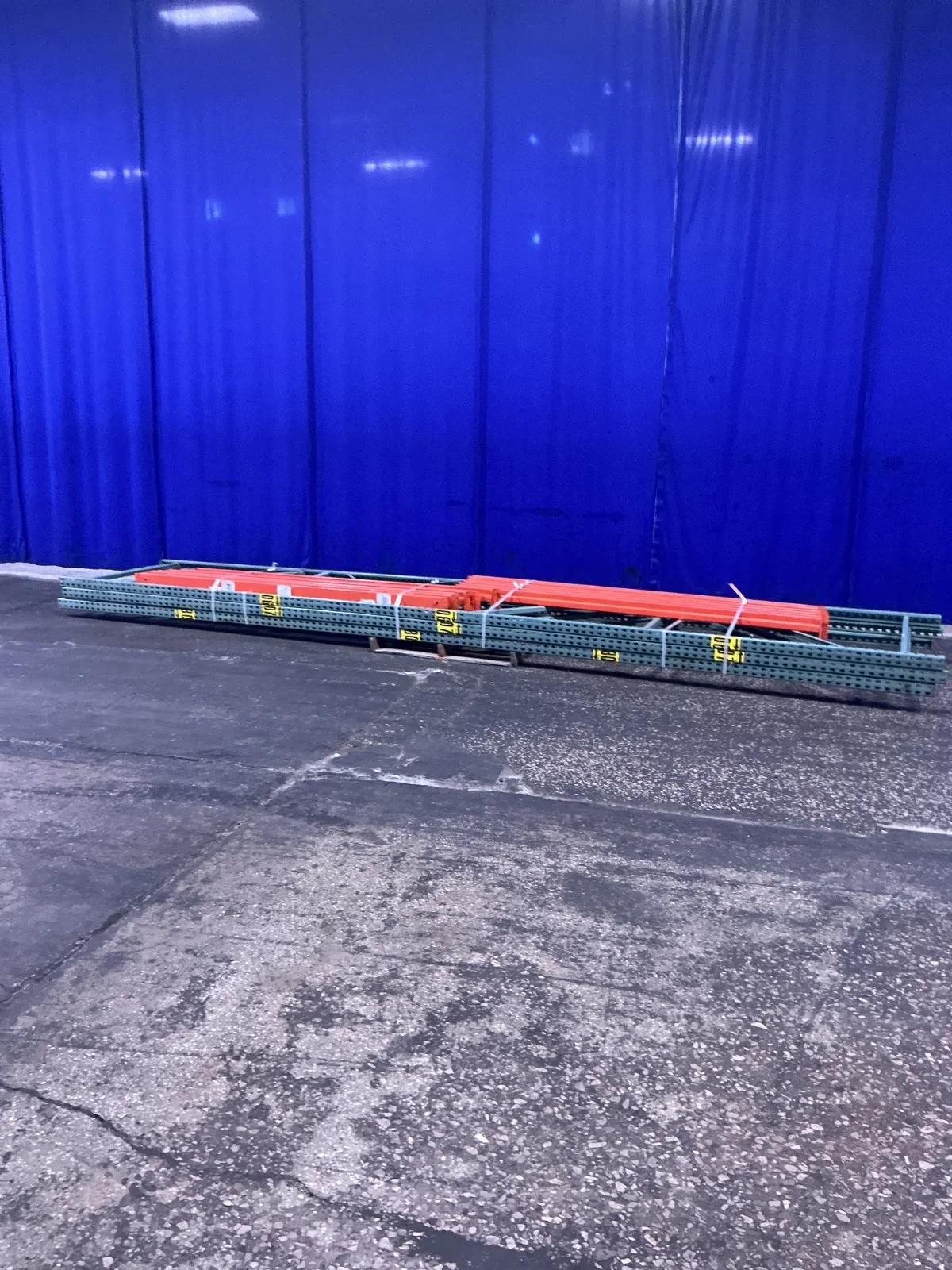 44” X 241” PALLET RACKING  -  TEARDROP