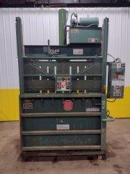 60" X 30" X 48" SELCO MODEL #V5-HD-LP HYDRAULIC VERTICAL BALER