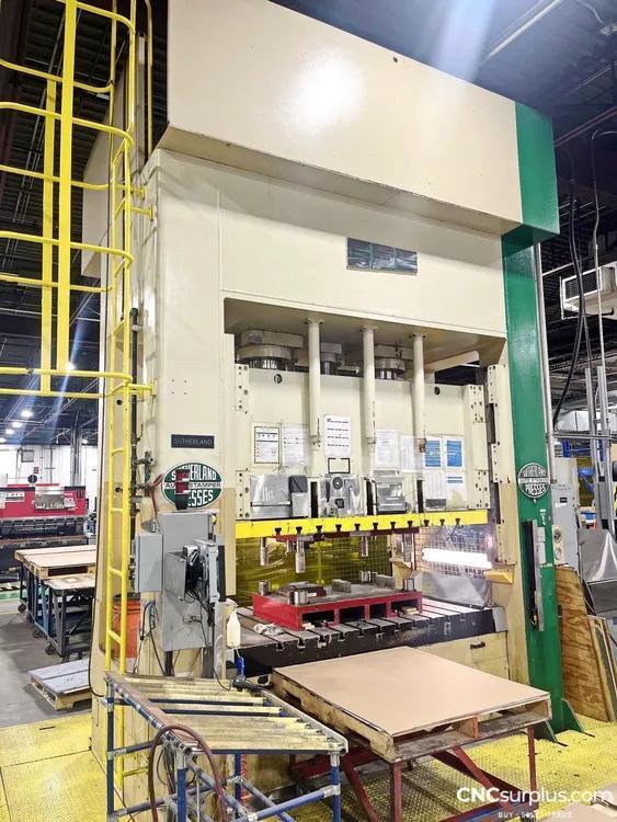 300 Ton Sutherland Hydraulic Press