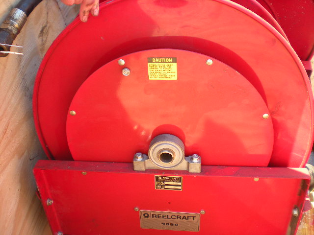 REELCRAFT SPRING RETRACTABLE FUEL HOSE REEL