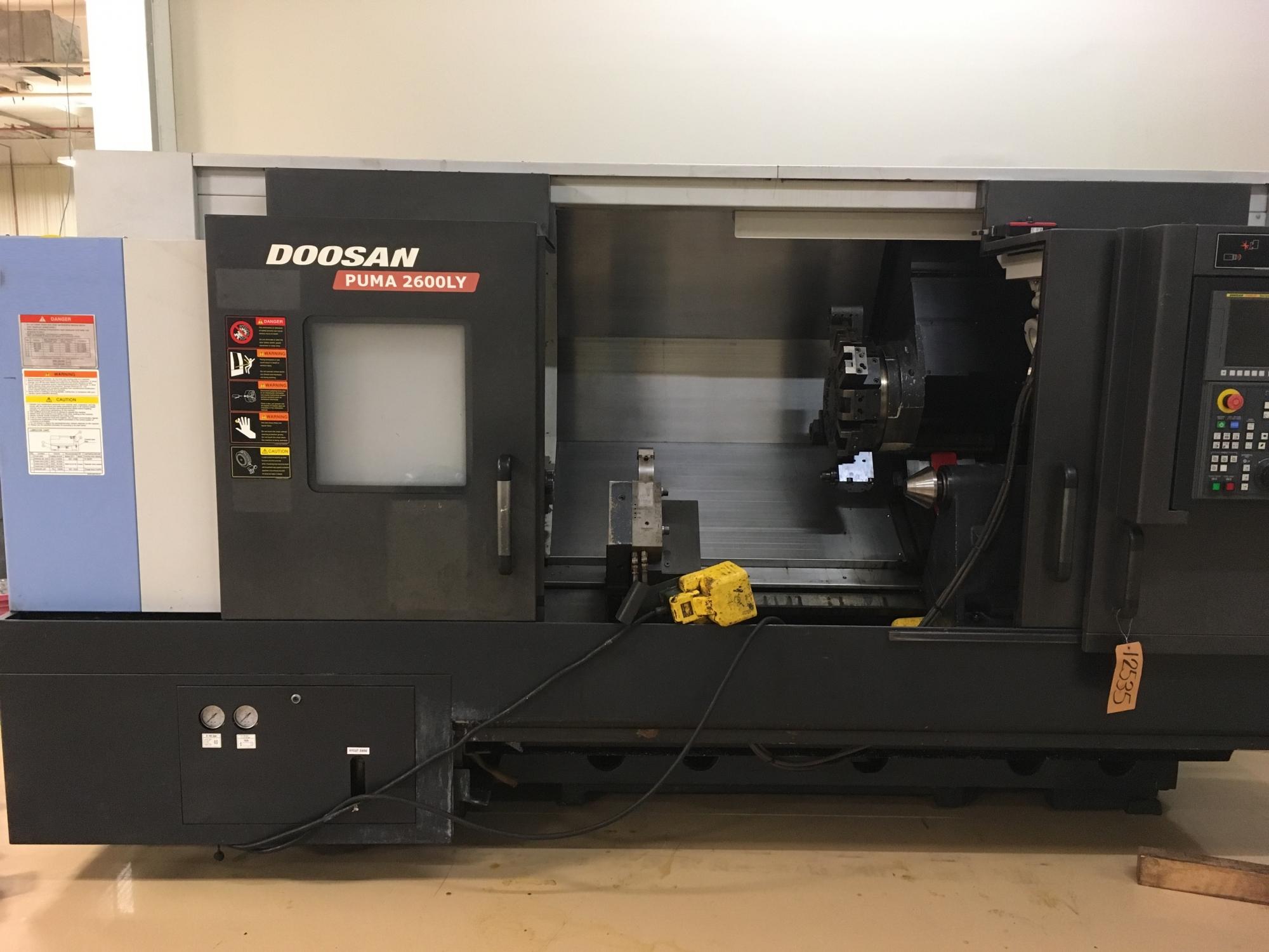 Doosan Puma 2600LY CNC Lathe,  Fanuc 0iTD, 12