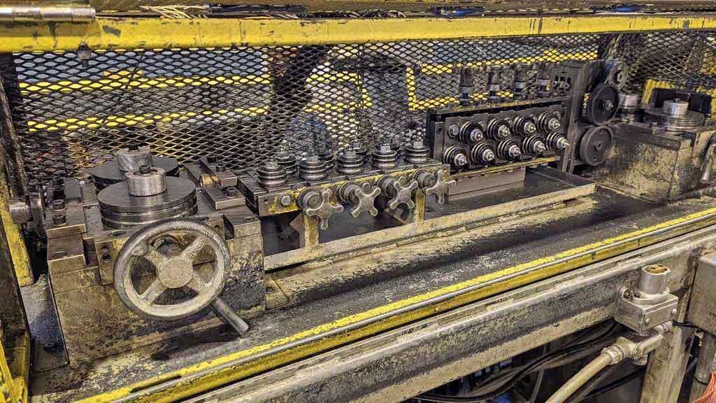 Tube Straightener and Cut-Off Machine, Komo Machine STOCK #3082