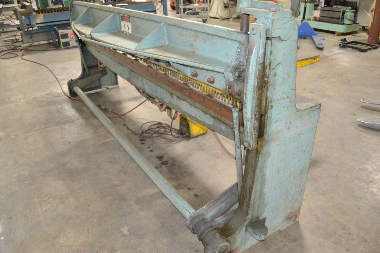 Wysong A-120 10′ x 18 Ga. Air Powered Pneumatic Shear