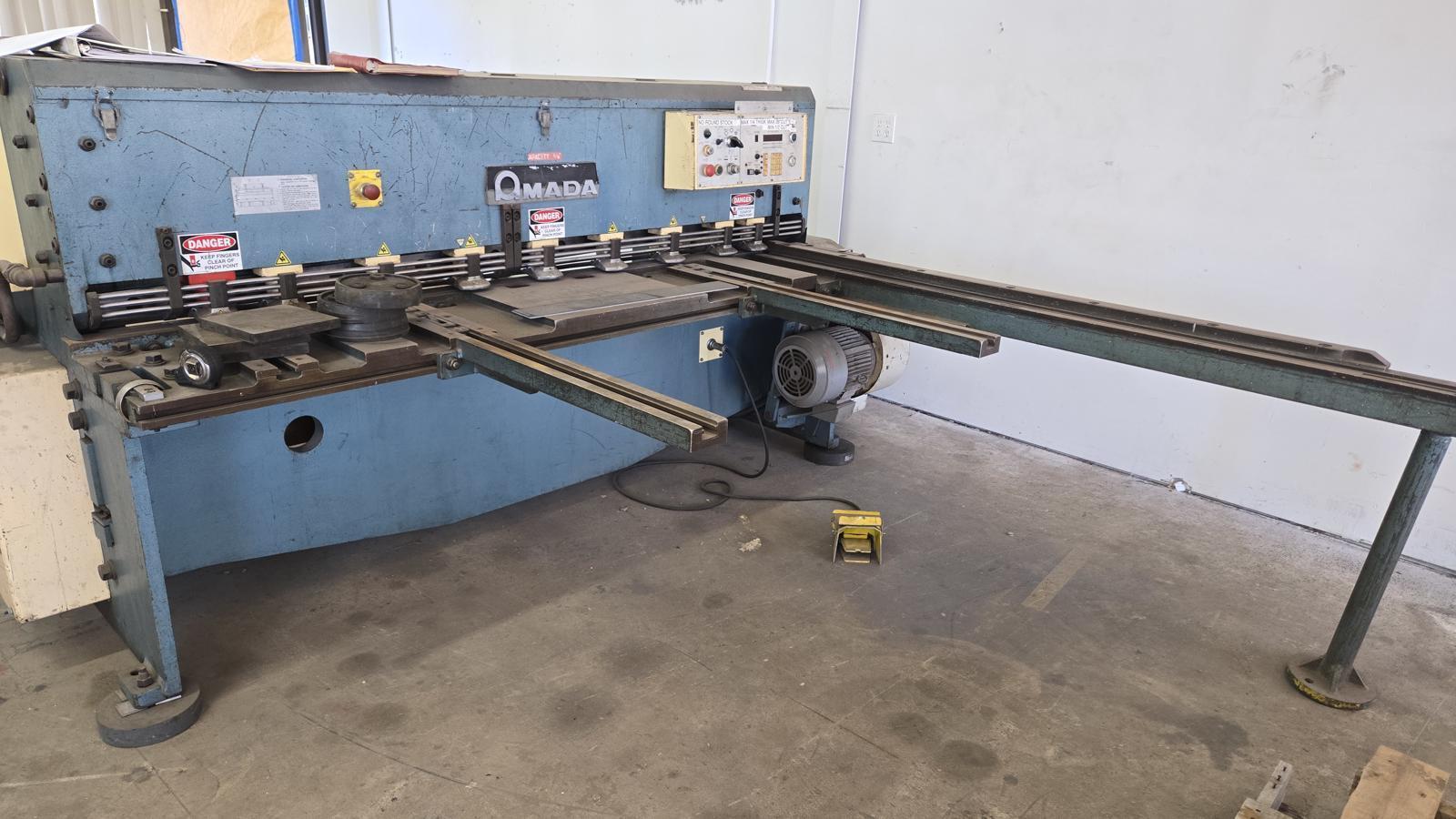 AMADA M-2060 - Shears, Power Squaring (In)