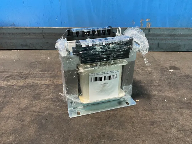 WYES 3 KVA ISOLATING TRANSFORMER   -  WY42-3KUL