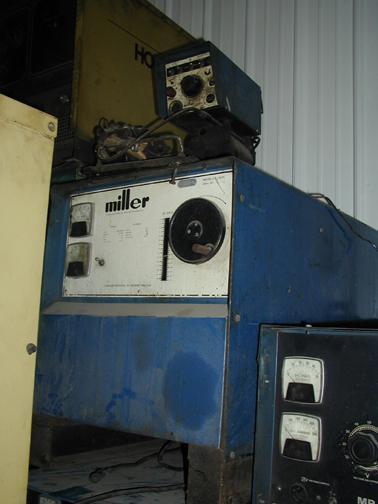 1 PREOWNED MILLER WELDER WITH MILLERMATIC 30-A CONTROL, MODEL CP 250 TS, S/N 724612089