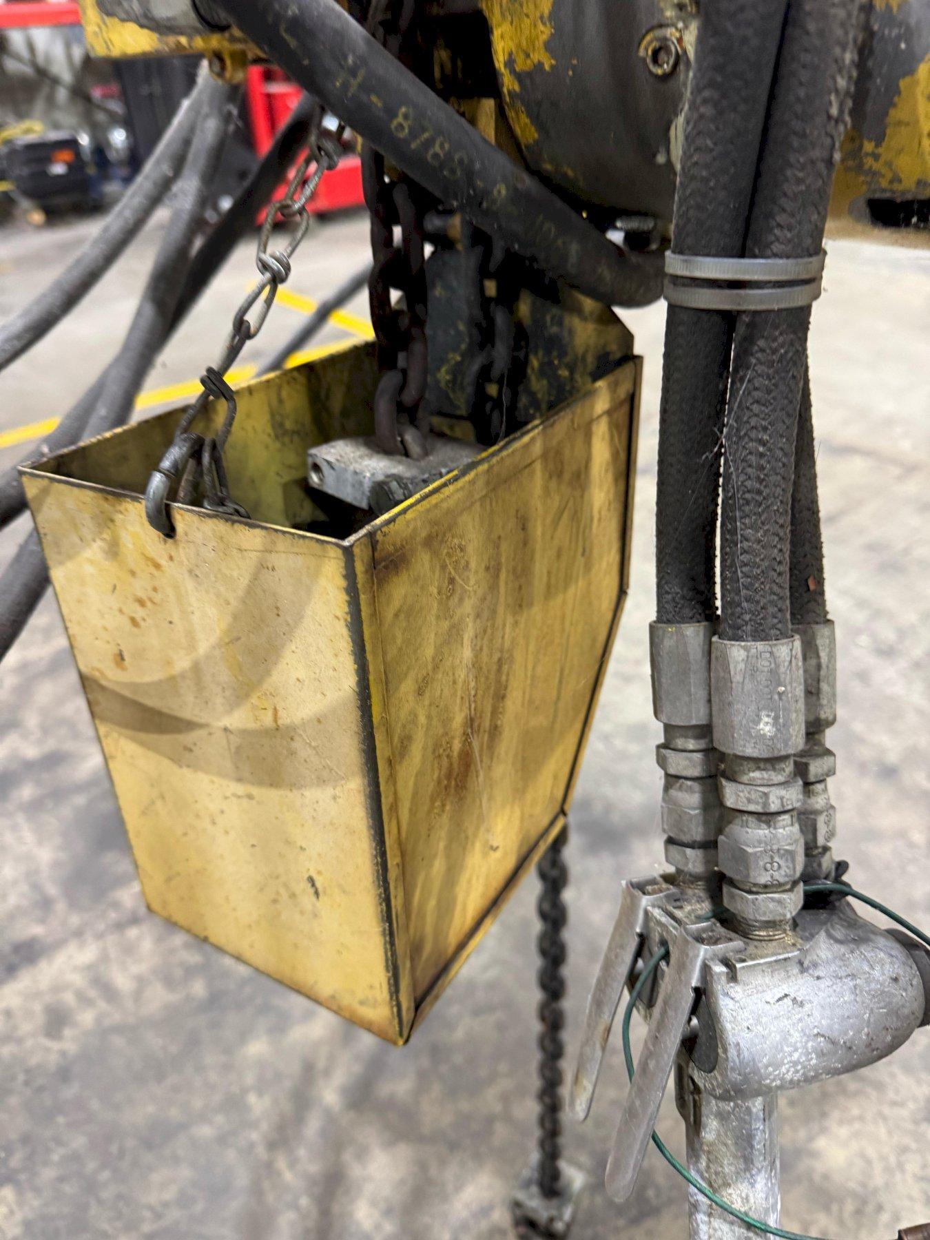 1 - PREOWNED BUDGIT 1-TON CHAIN AIR HOIST, MODEL #: 114394-1, S/N: 85-8-4