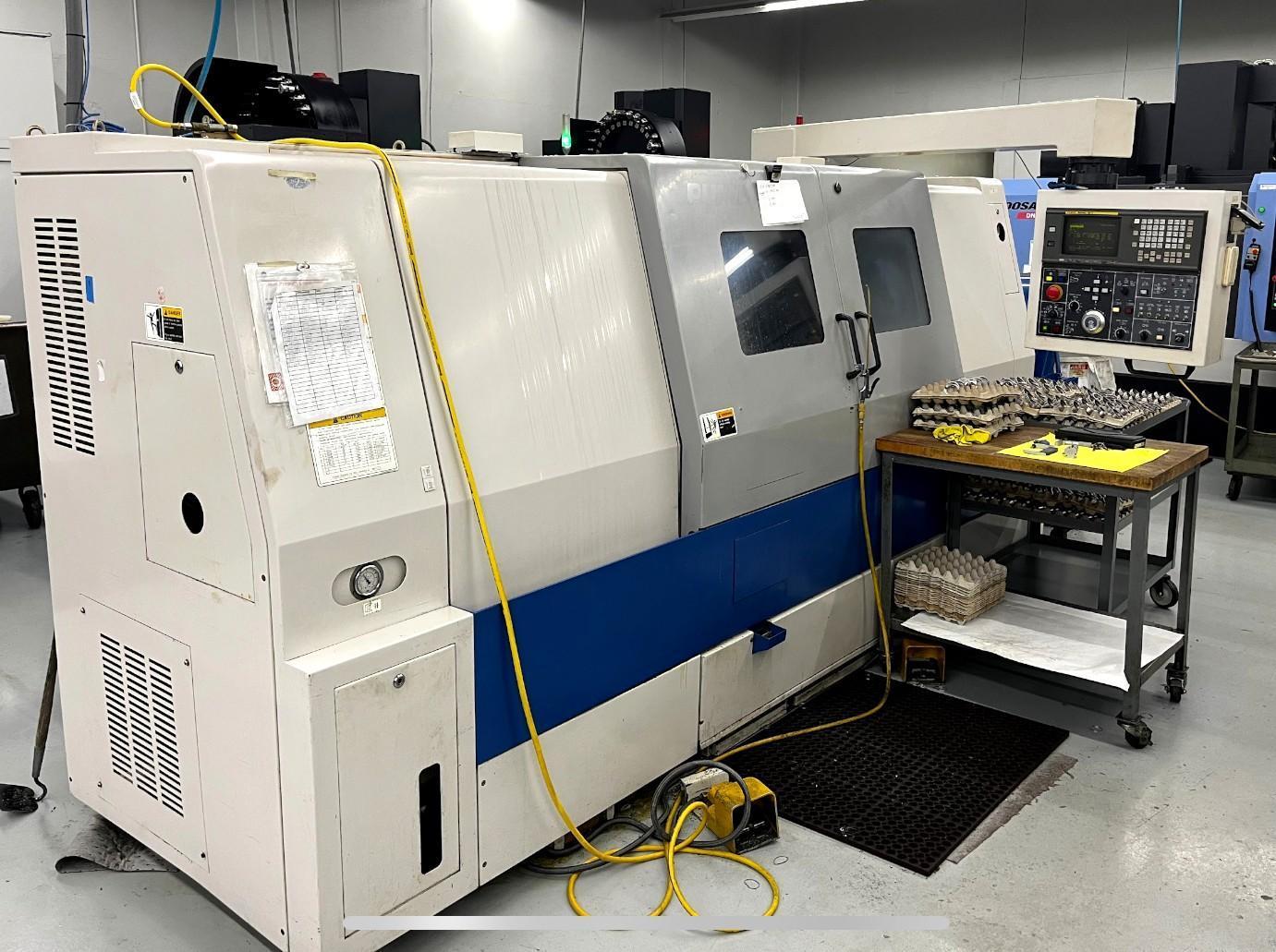 Daewoo Puma 250LB CNC Lathe 1998 Fanuc 18 Control, equipped with 10