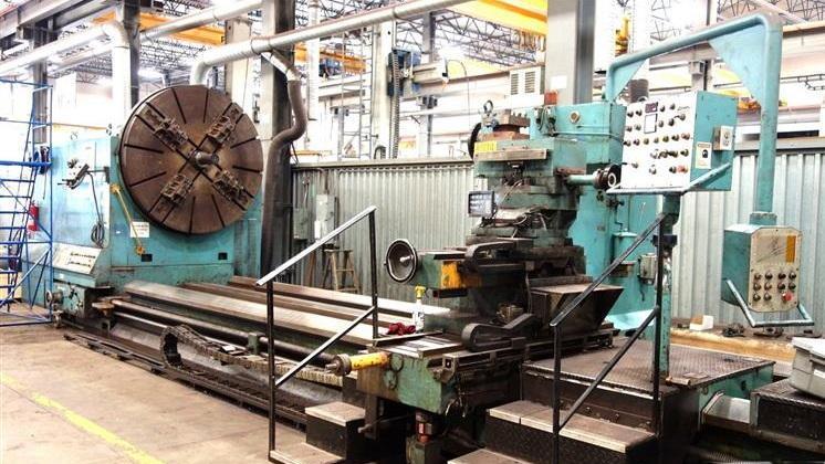 Giana GFP-24 129" X 531" Heavy Duty Lathe