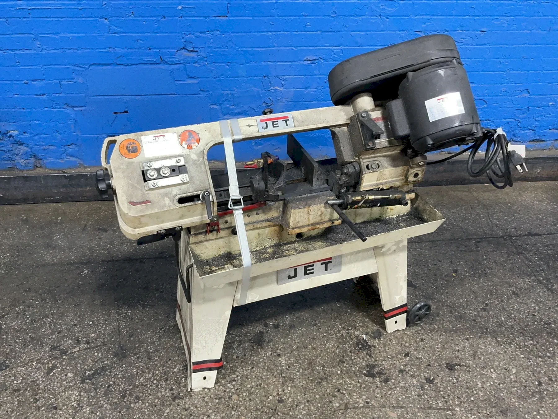 JET 5” X 8” HORIZONTAL BAND SAW   -  J-3230K