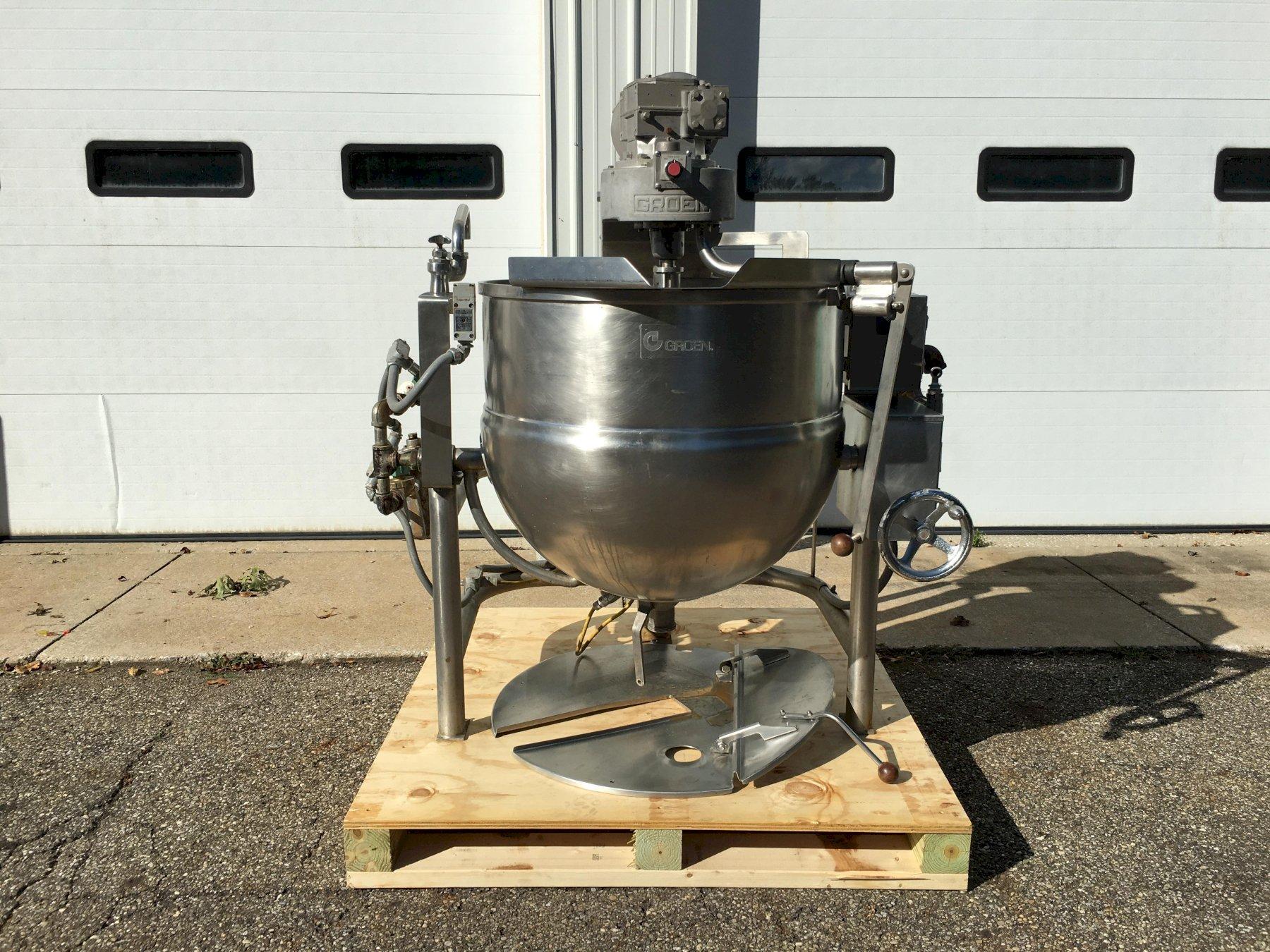 Groen DTA/3-60
 60-Gallon 2/3-Jacketed Cooker/Mixer
With Twin Shaft Agitators
