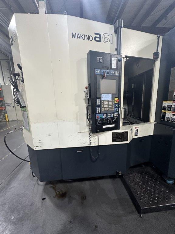 Used 2006 Makino a61 CNC Horizontal Machining Center For Sale