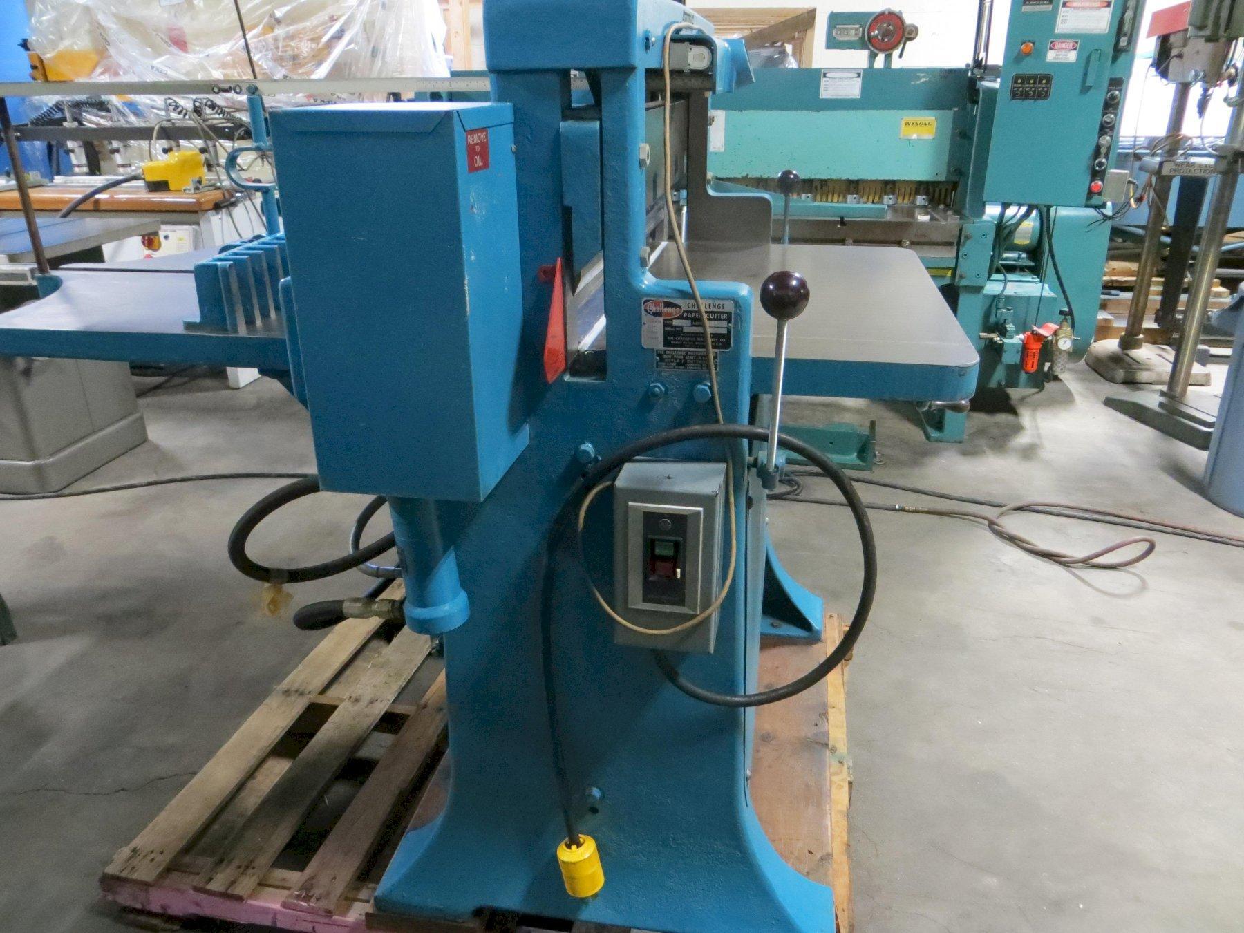 Challenge Paper Cutter Model 305 HB, 30-1/2" Width