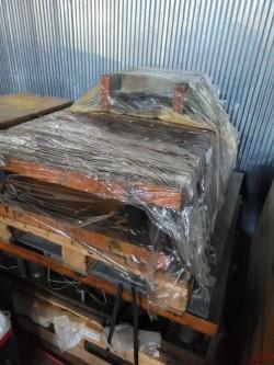 Die, Fin, Oak STOCK# 4290