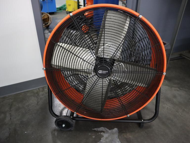 Commercial Electric 24" Shop Fan, Portable, on Wheels, Single Phase- Auction Item
