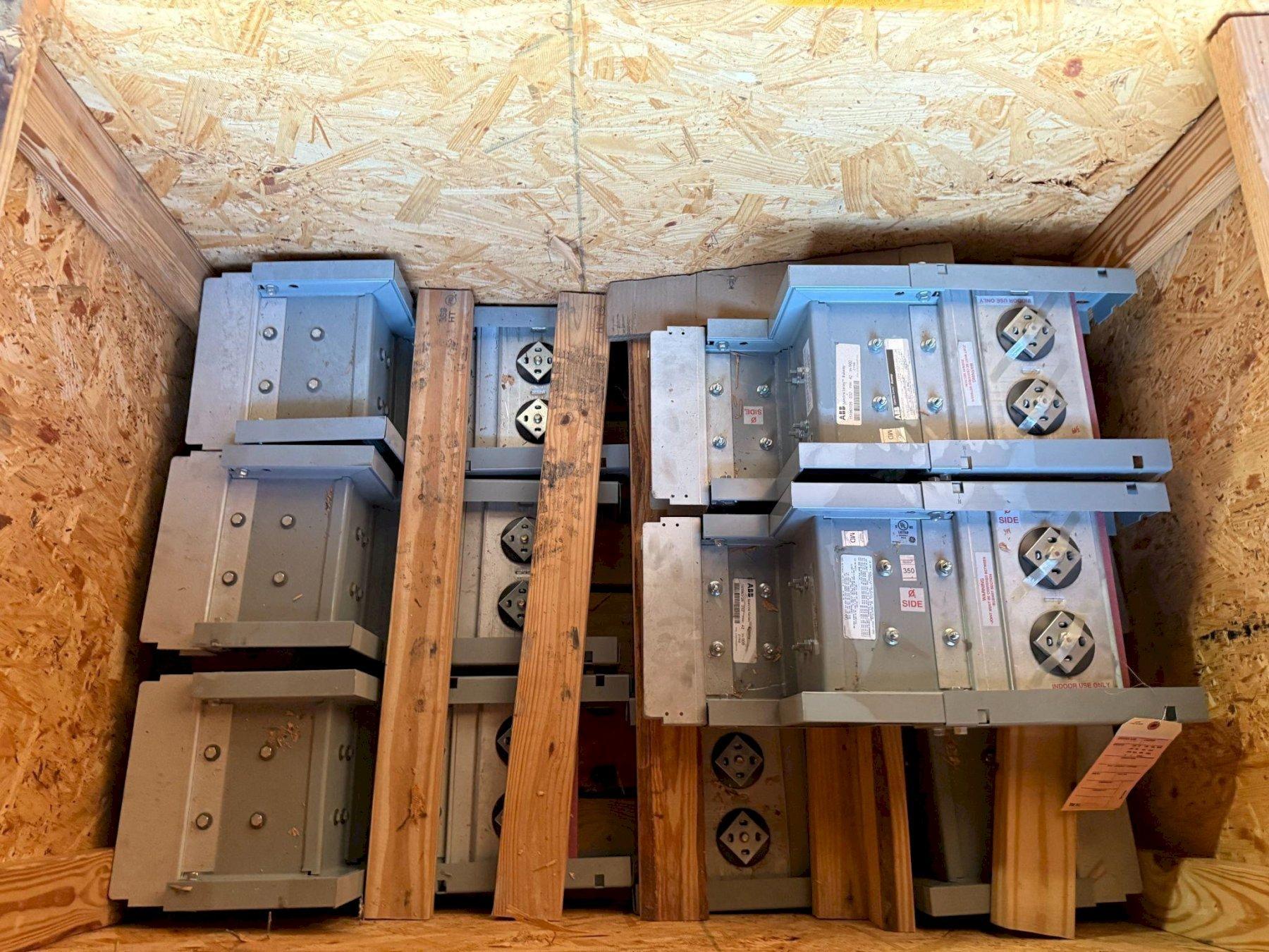 ABB 2500A Spectra Series INDOOR Copper Flat Offset (Down) 600V, 3PH, 3G, NEW