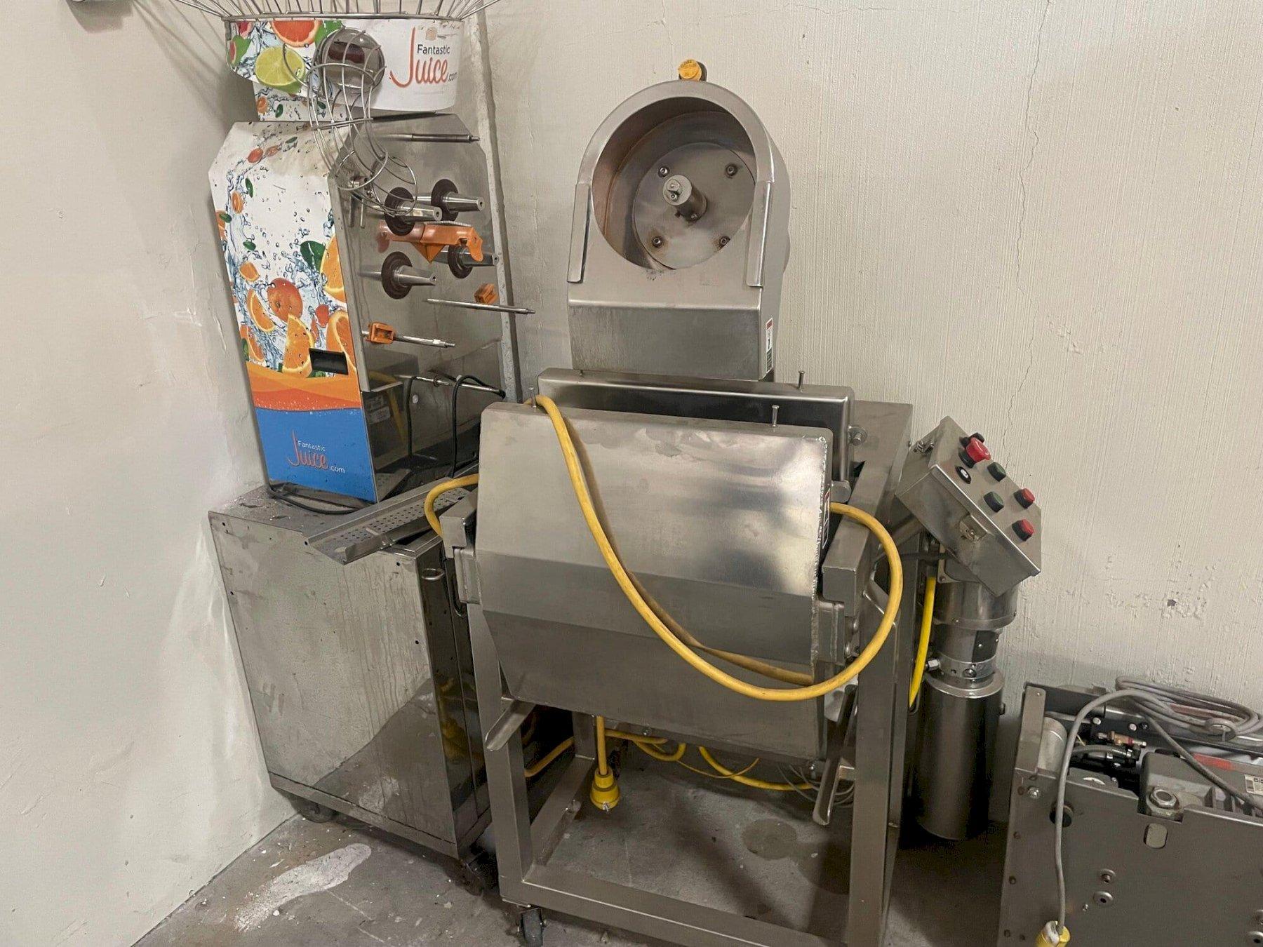 Arpac Pro Series SW-4026-L Pallet Wrapper w/ Dual Clamp Pallet Inverter, 2005